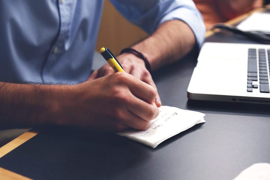 Is Writing Notes Better Than Typing? A Detailed Comparison